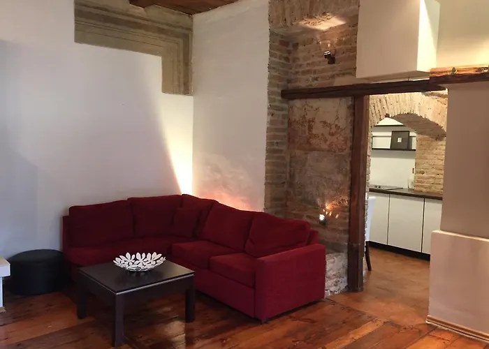 Mykolo Apartments